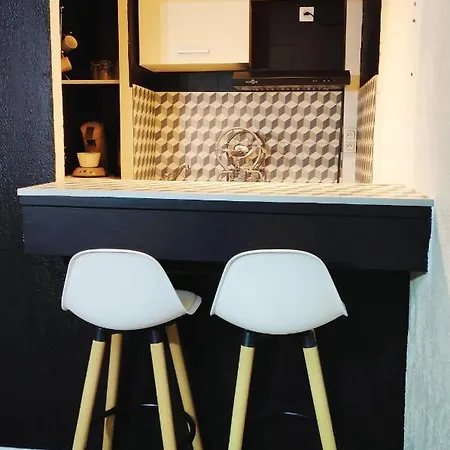 Le Corneille - Cocoonrent * Narbonne