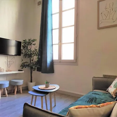 Apartment Le Corneille - Cocoonrent Narbonne